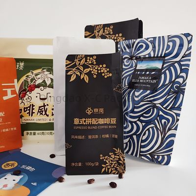 Laminé en plastique recouvreable Stand Up Bag épaisseur personnalisée pour les noix de bonbon Snack