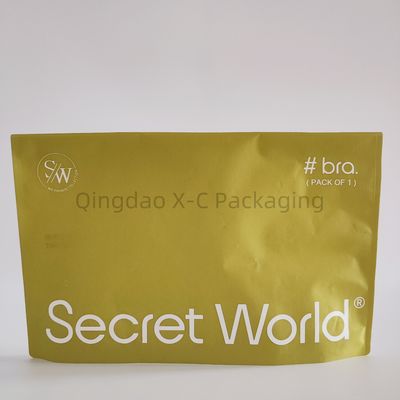 Sac d'emballage en papier kraft bouton scellé avec une surface adhésive en plastique temporaire